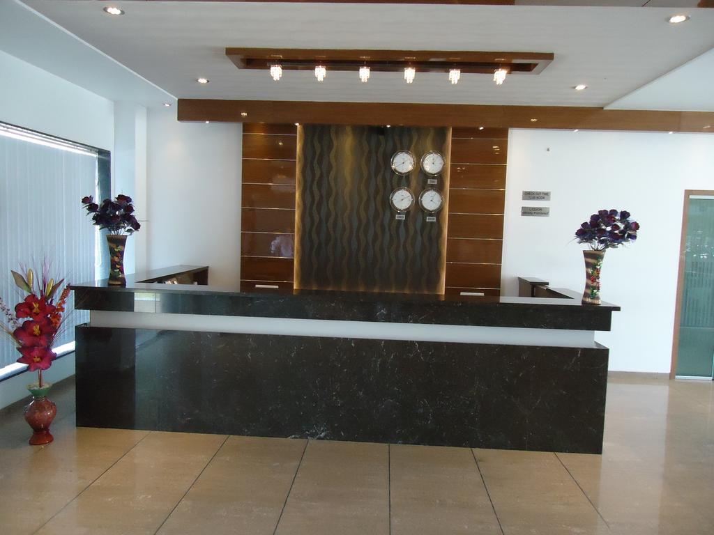 Hotel Sun Plaza Ankleshwar Εξωτερικό φωτογραφία