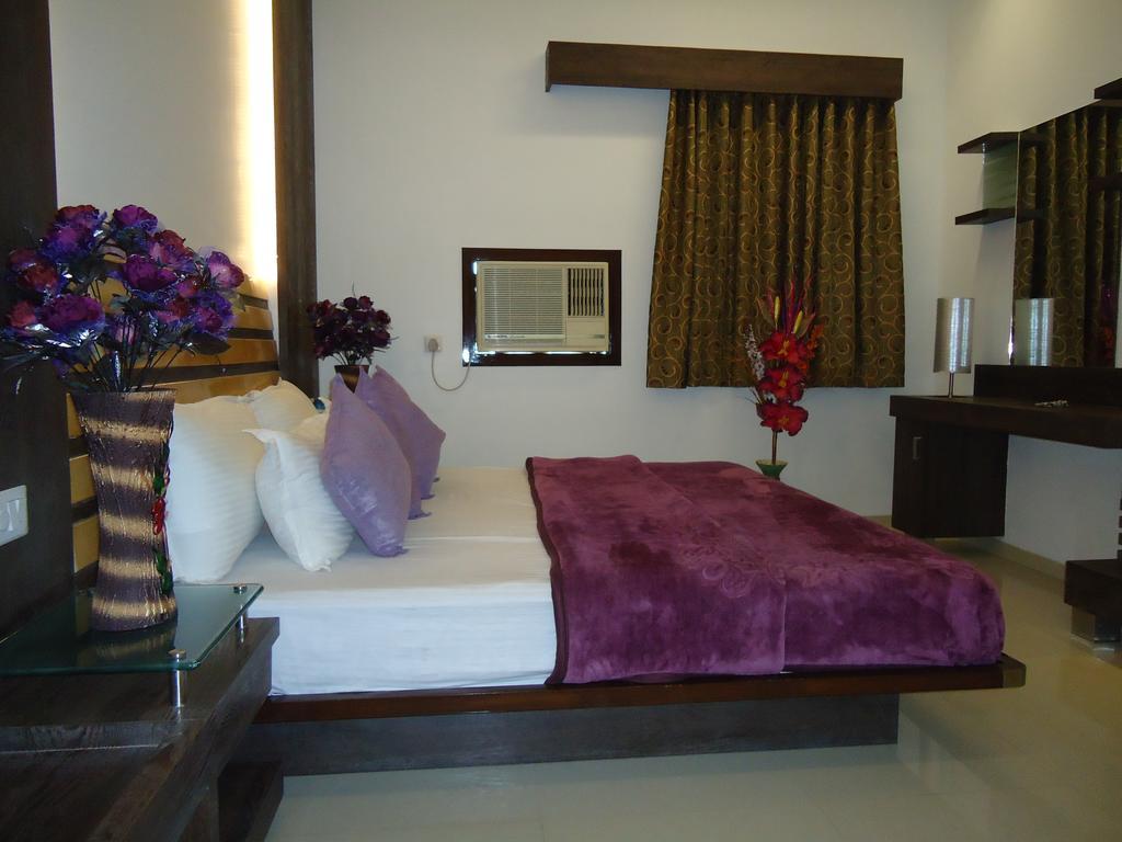 Hotel Sun Plaza Ankleshwar Εξωτερικό φωτογραφία